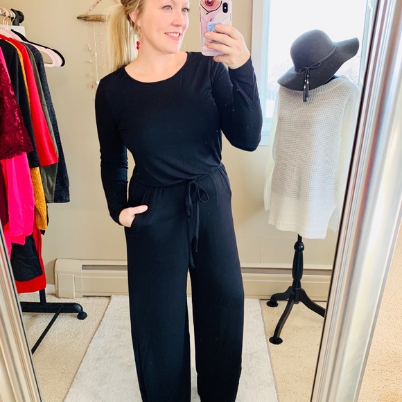 black pants romper with pockets